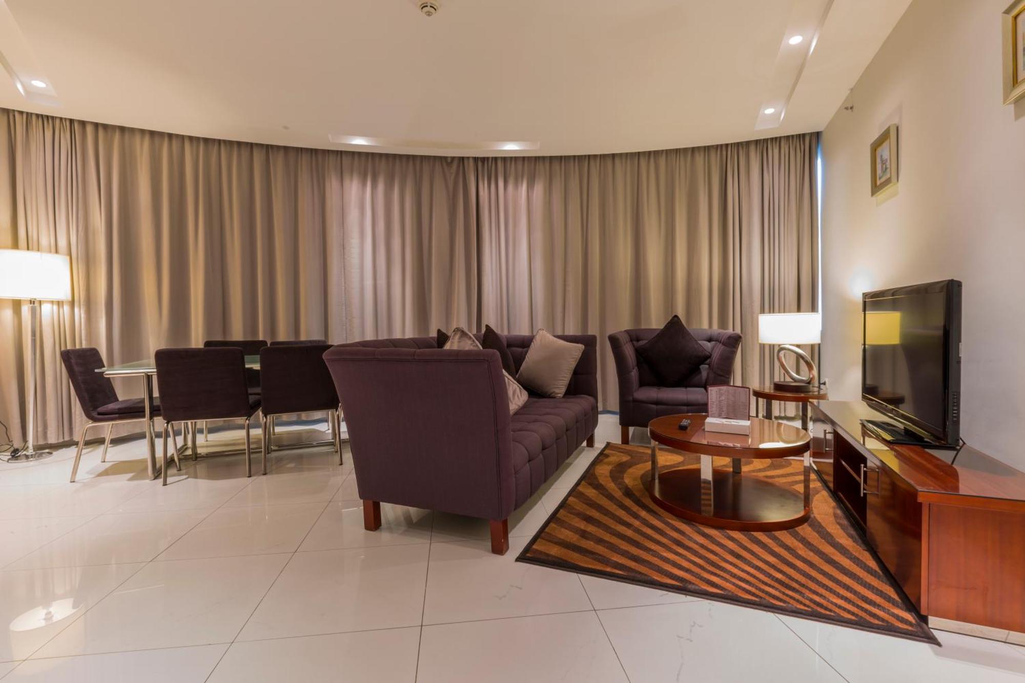 Grand Mayral Hotel Al Khobar Exteriör bild